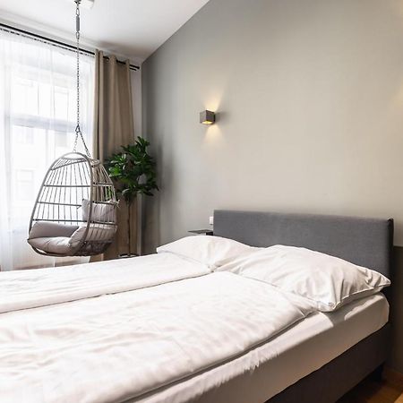 Classy And Elegant Apartments In A Calm Area فيينا المظهر الخارجي الصورة