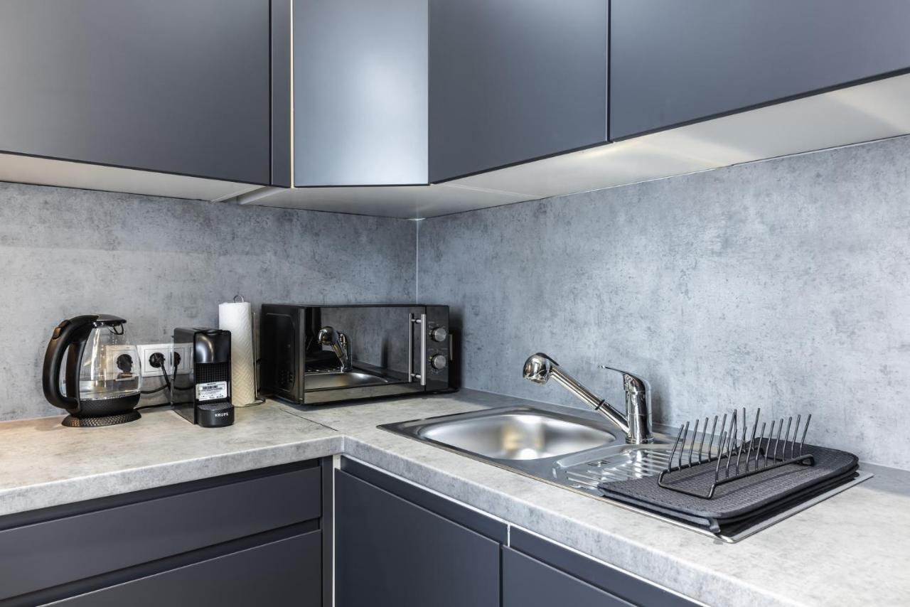 Classy And Elegant Apartments In A Calm Area فيينا المظهر الخارجي الصورة