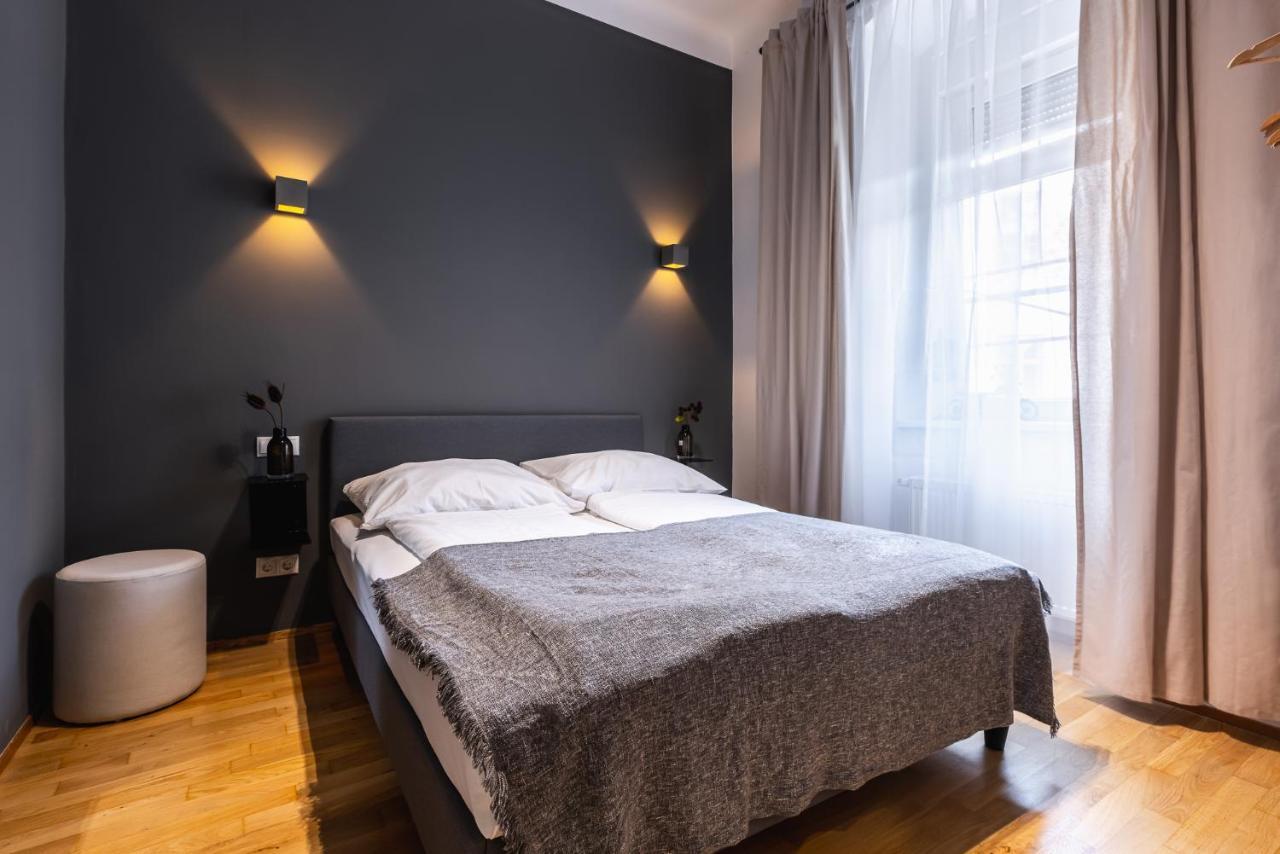 Classy And Elegant Apartments In A Calm Area فيينا المظهر الخارجي الصورة