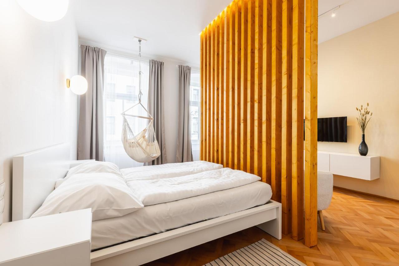 Classy And Elegant Apartments In A Calm Area فيينا المظهر الخارجي الصورة