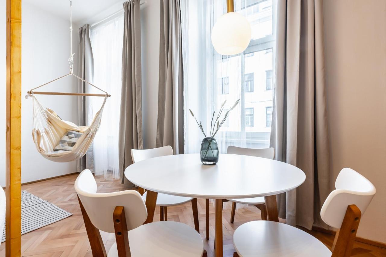 Classy And Elegant Apartments In A Calm Area فيينا المظهر الخارجي الصورة