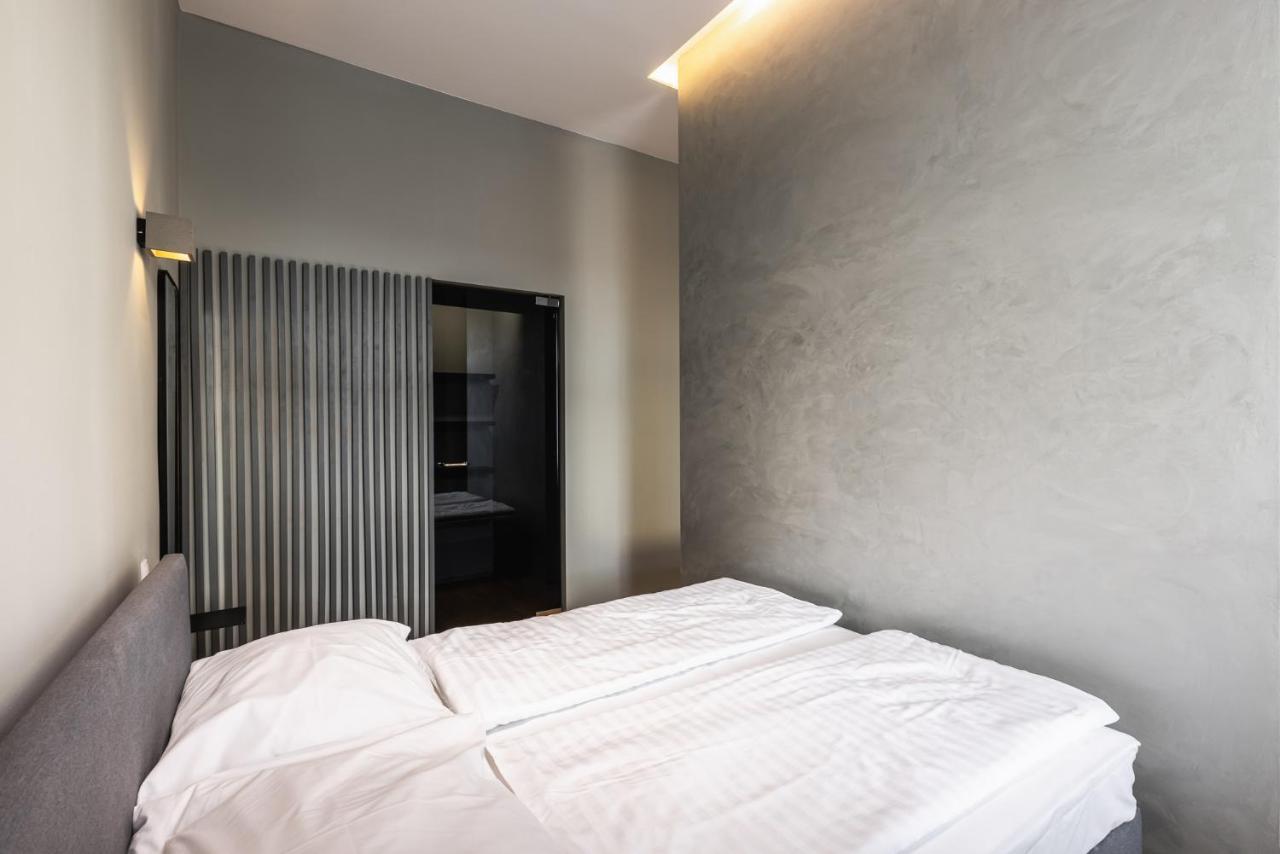 Classy And Elegant Apartments In A Calm Area فيينا المظهر الخارجي الصورة